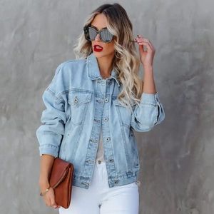 VICI JOSIE POCKETED VINTAGE DENIM JACKET
